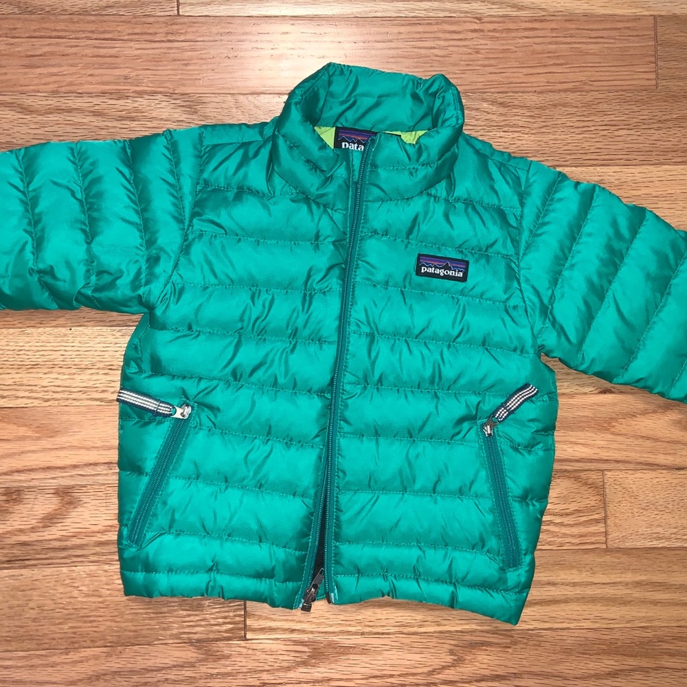 Patagonia sweater jacket size 12m